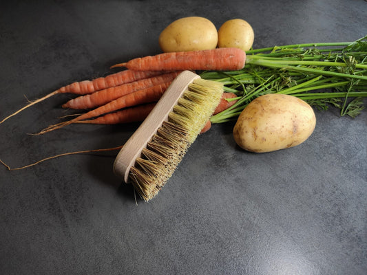 Lille grøntsagsbørste